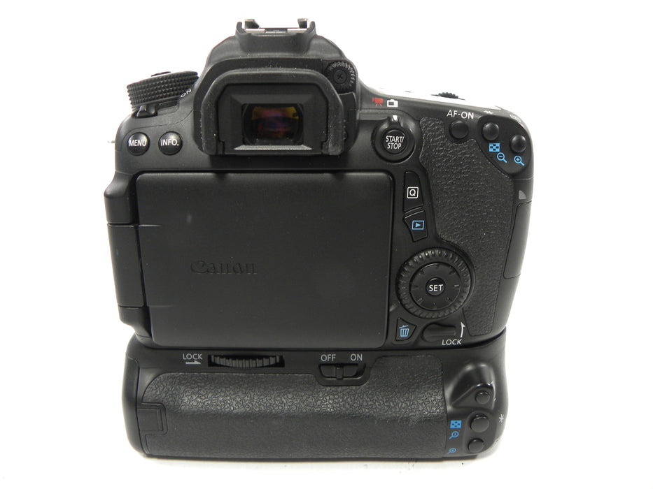 Canon EOS 70D 20.2mp Digital SLR body only w/grip S/C 3,901
