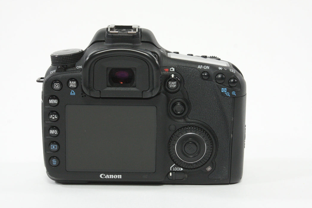 Canon EOS 7D Body Only - Shutter Count 10195