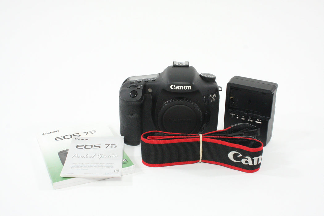 Canon EOS 7D Body Only - Shutter Count 10195