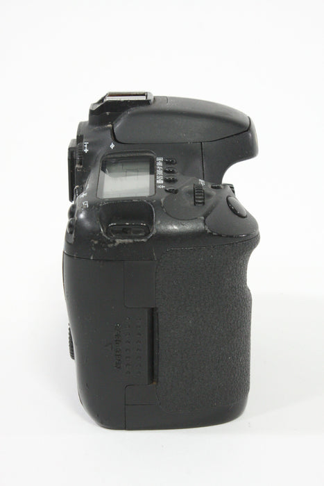 Canon EOS 7D Body Only - Shutter Count 43709