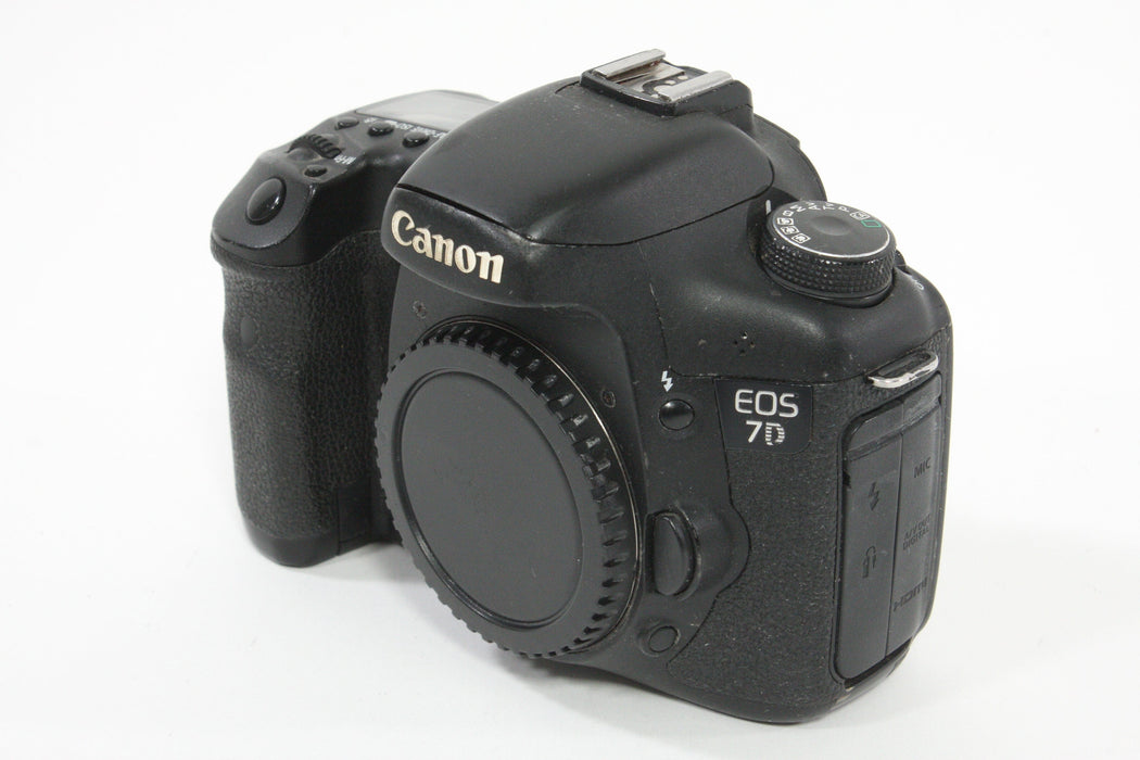 Canon EOS 7D Body Only - Shutter Count 43709