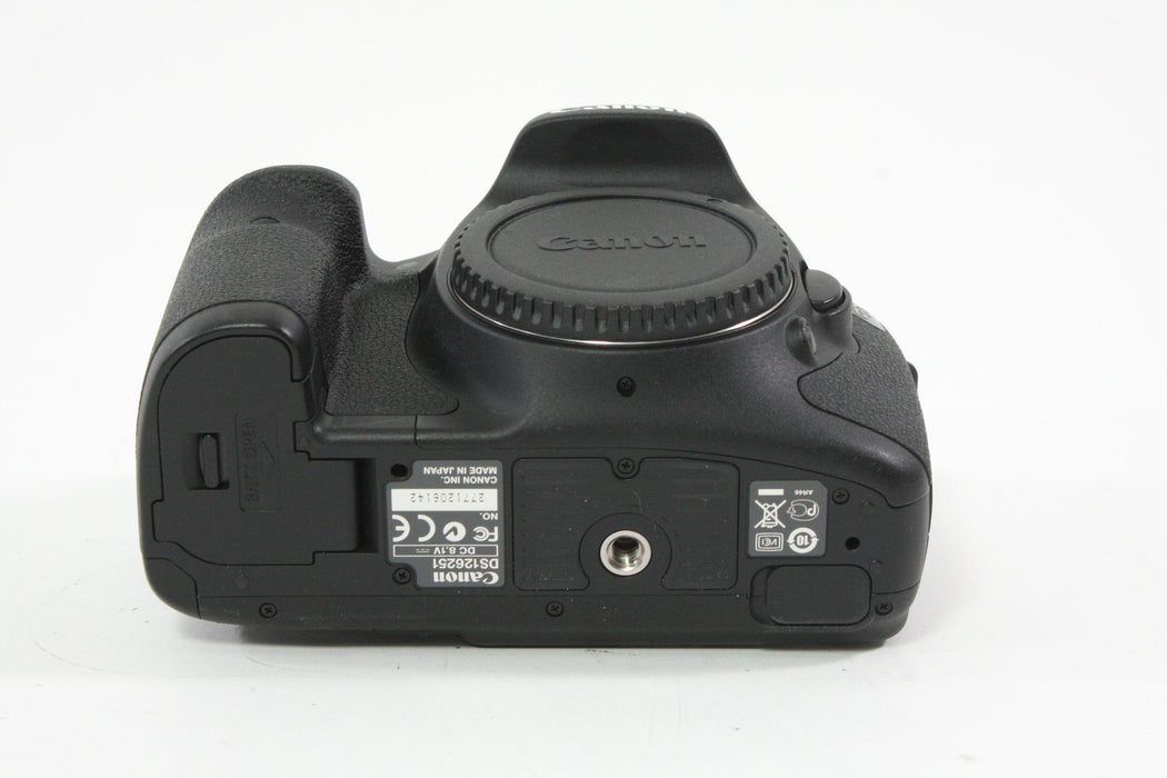 Canon EOS 7D Body Only - Shutter Count 572