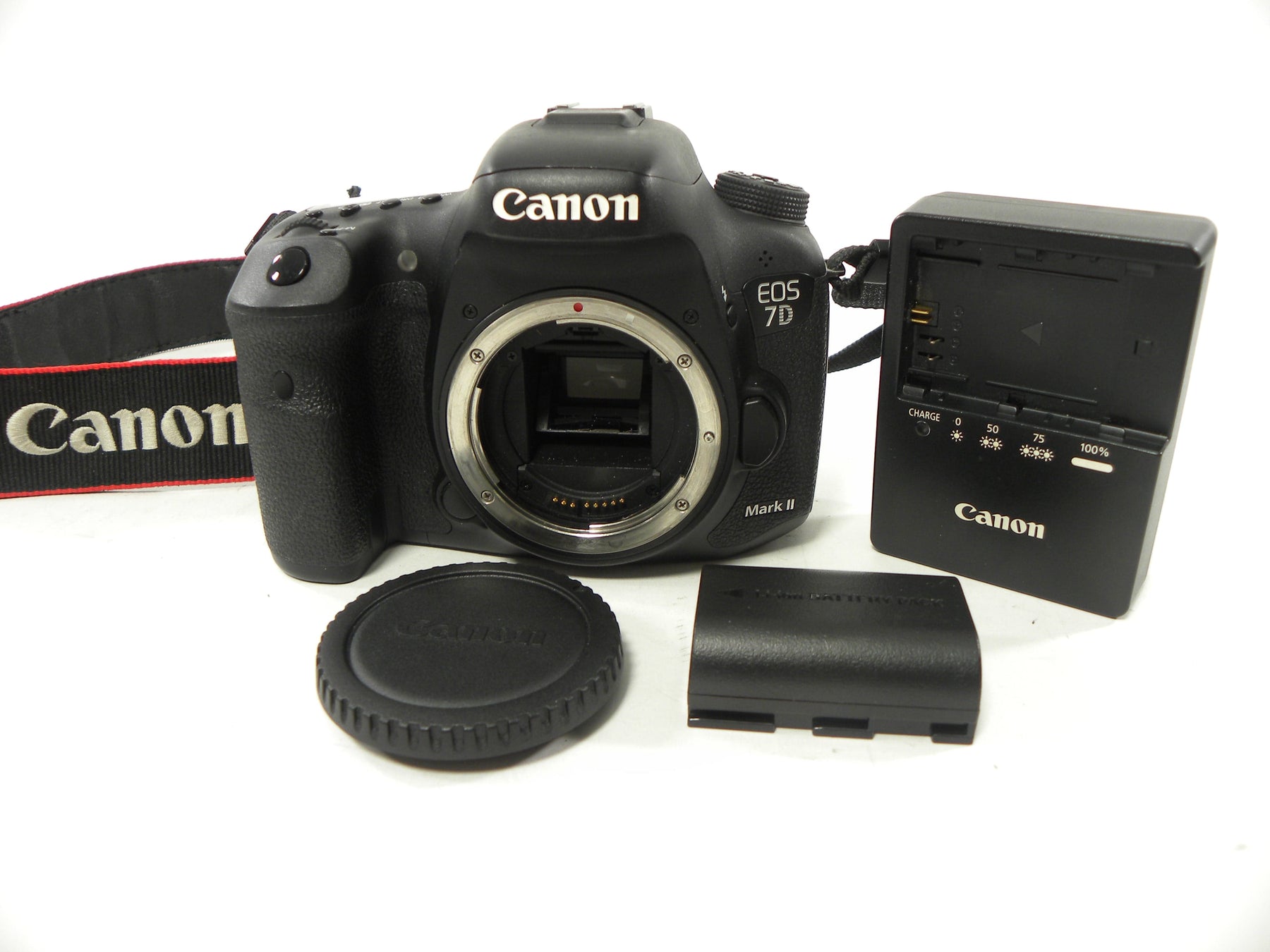 Canon EOS 7D Mark II 20.2mp Digital SLR Body Only Shutter Ct. 265,639
