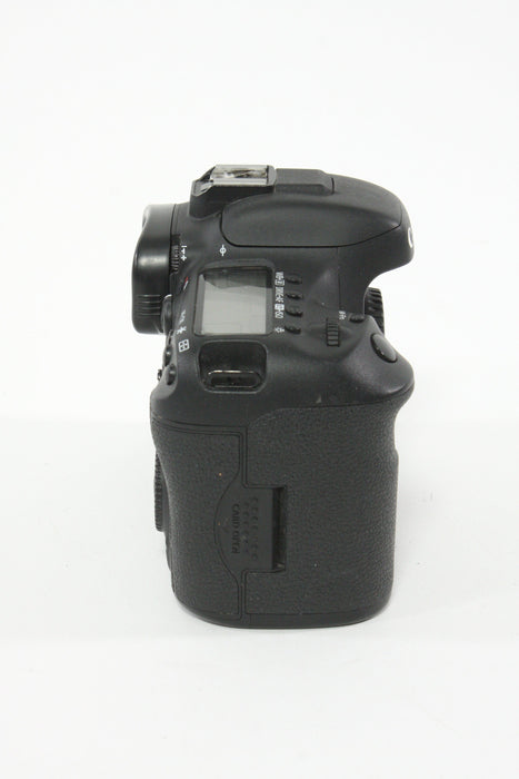 Canon EOS 7D Mark II Body Only - Shutter Count 11846