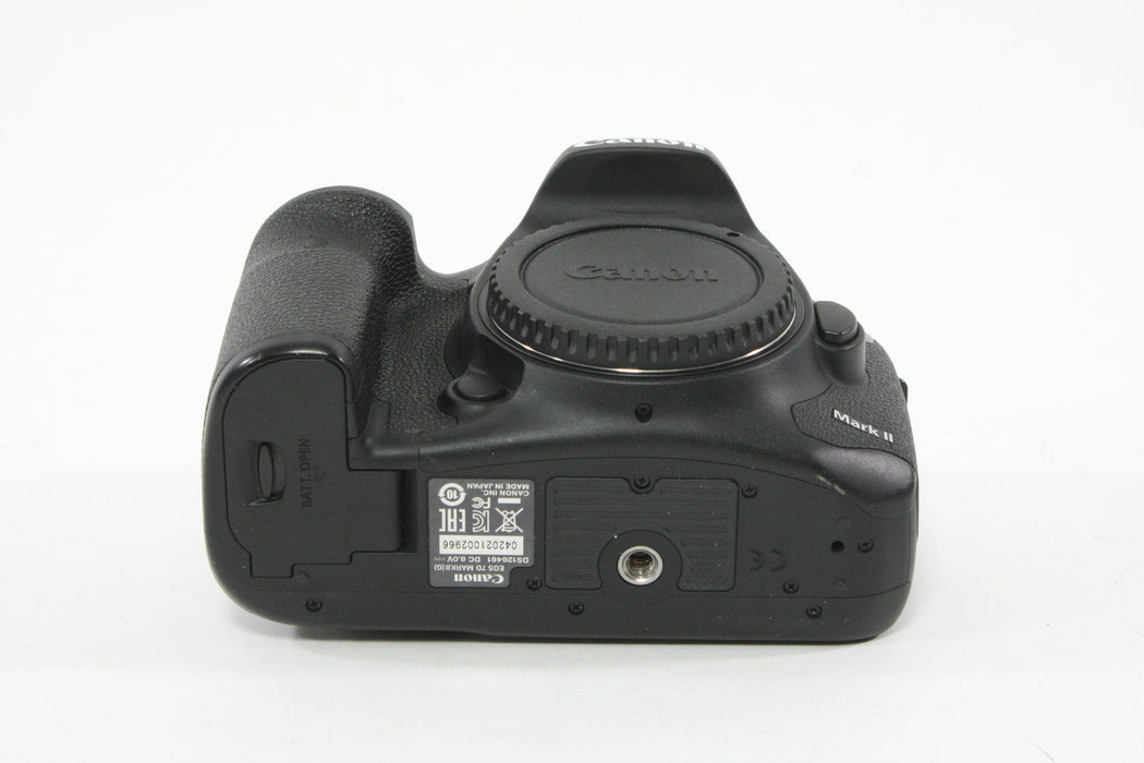 Canon EOS 7D Mark II Body Only - Shutter Count 11846