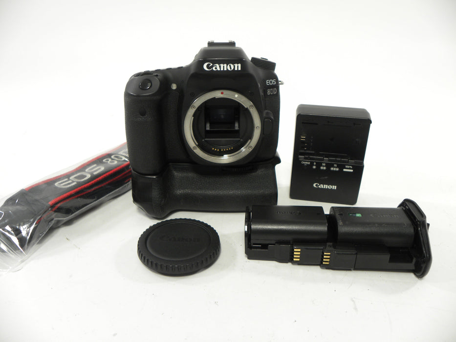 Canon EOS 80D 24.2mp Digital SLR Body only w/grip S/C 4,212