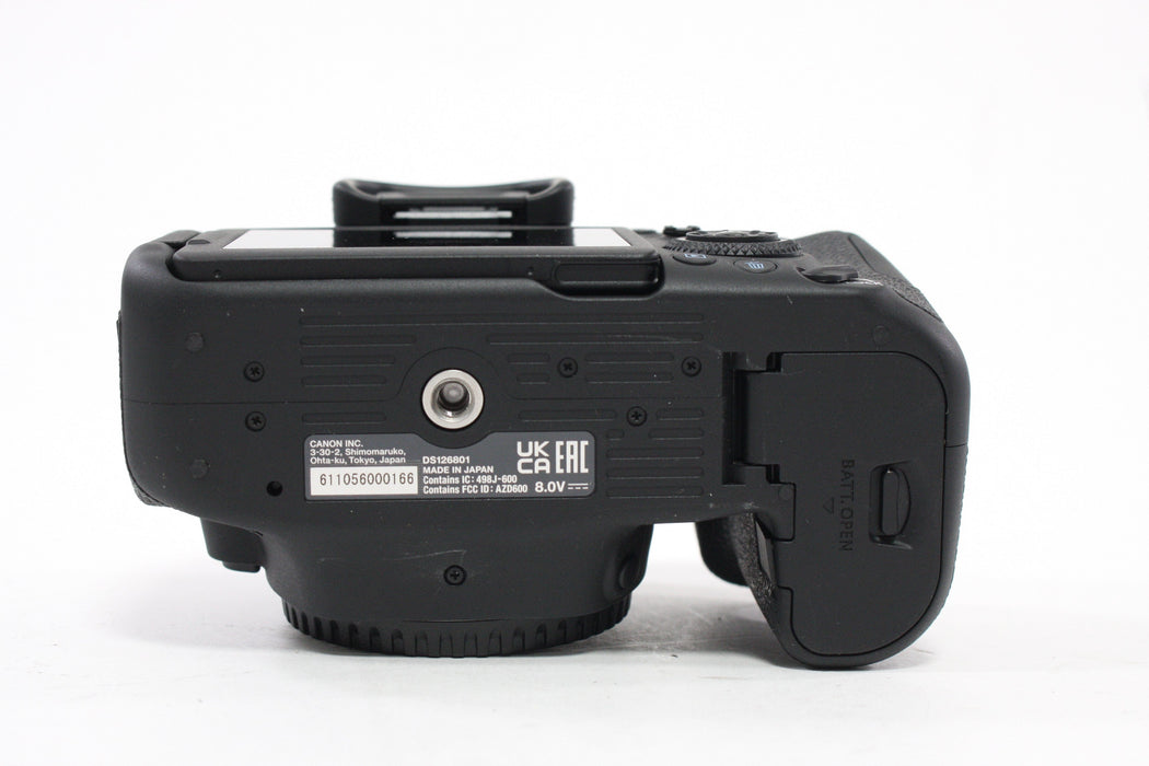 Canon EOS 90D - Body Only Shutter Count under 1000