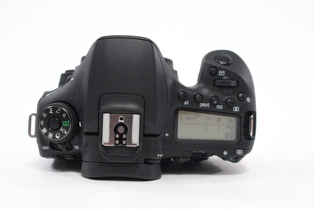 Canon EOS 90D - Body Only Shutter Count under 1000