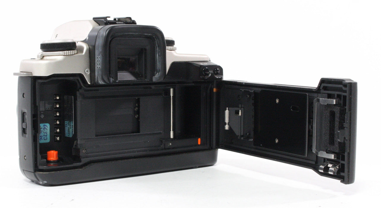 Canon EOS ELAN II 35mm Camera with 50mm f/1.8 lens