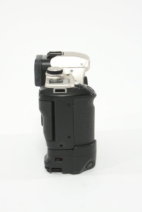 Canon EOS Elan II E with BP-50 Battery Pack