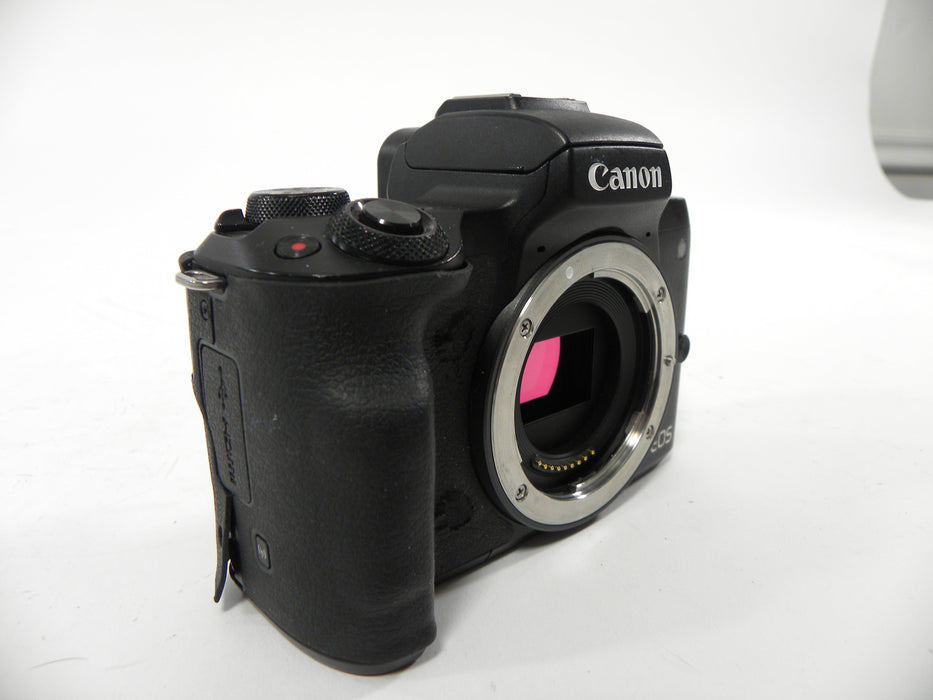 Canon EOS M50 24.1mp Mirrorless Digital Camera (Parts) only AS IS NO RETURNS!