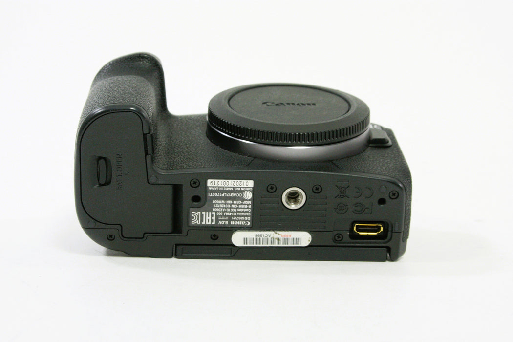 Canon EOS R Digital Mirrorless Camera Body - Shutter count - 10,000