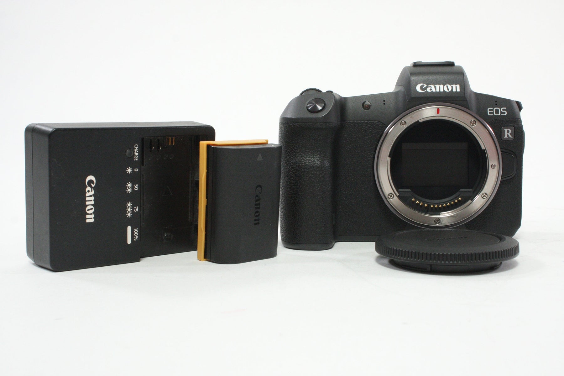Canon EOS R Mirrorless Digital Camera with Shutter Count 8,000
