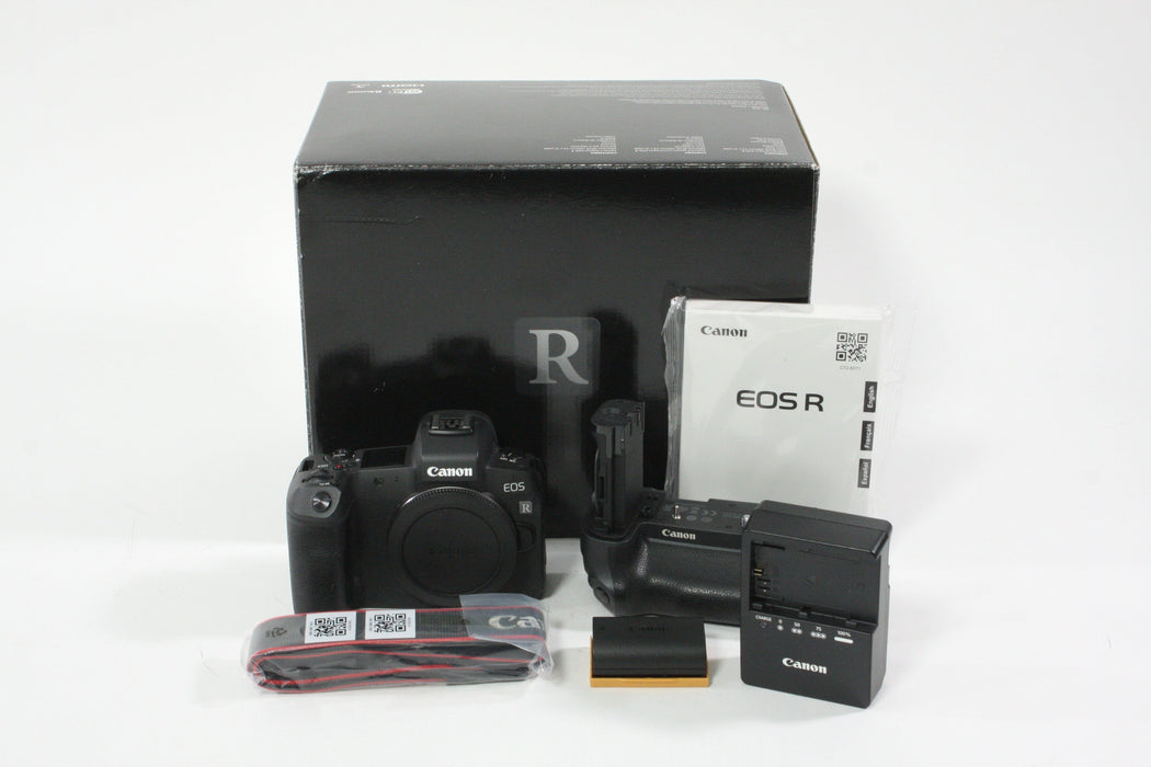 Canon EOS R w/Battery Grip BG-E22 - Shutter Count 62000 or less