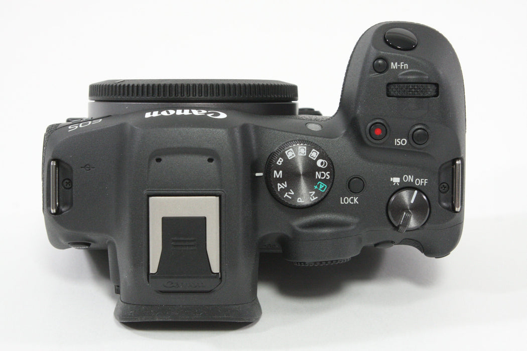 Canon EOS R7 Body Only  - Shutter count less than 1000