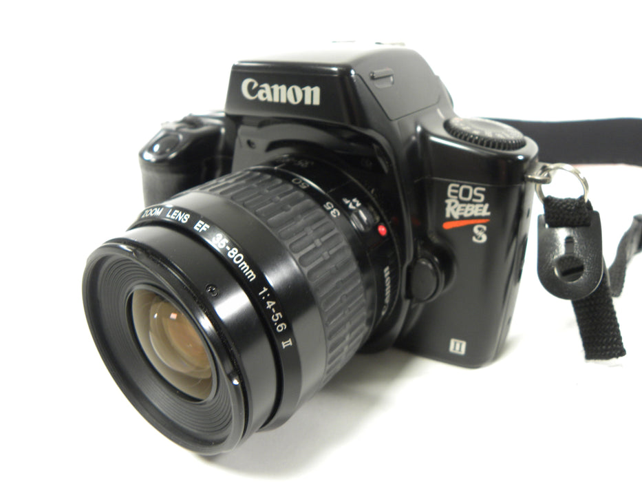 Canon EOS Rebel S II 35mm SLR w/EF Zoom 35- f4-5.6II