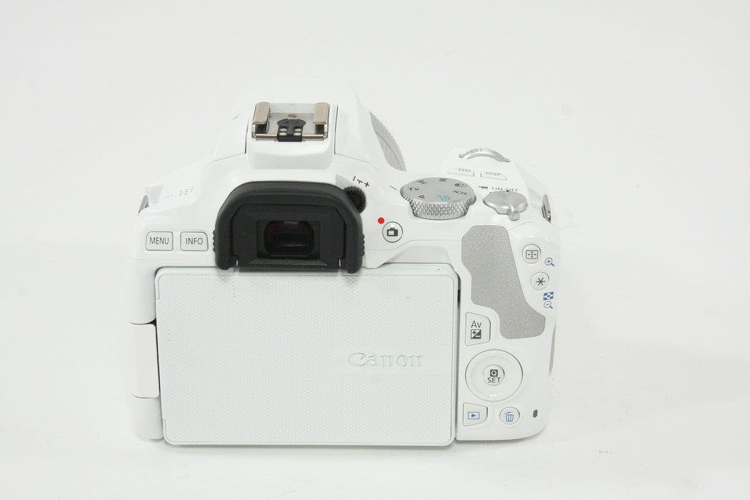 Canon EOS Rebel SL3 w/18-55mm F4-5.6 IS STM (White) Shutter Count 5000