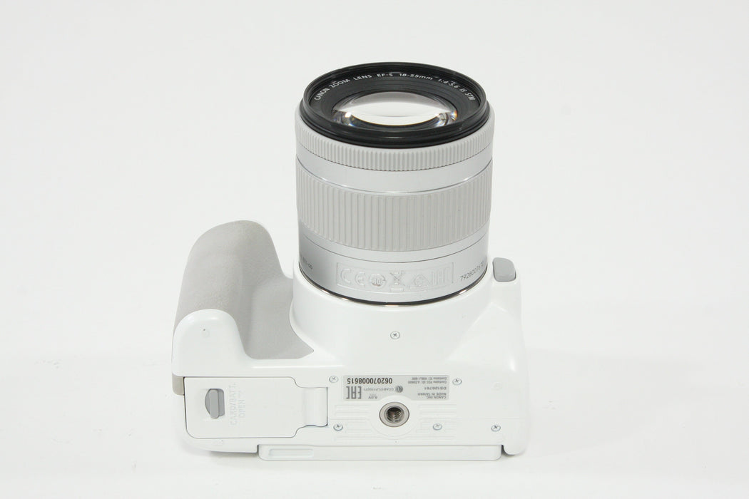 Canon EOS Rebel SL3 w/18-55mm F4-5.6 IS STM (White) Shutter Count 5000