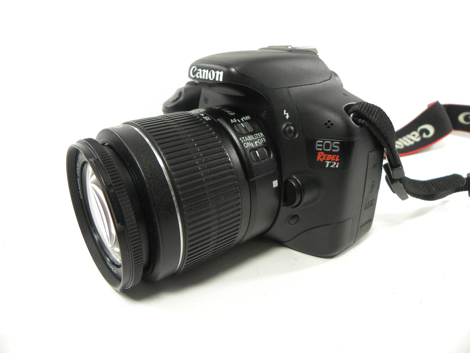 Canon EOS Rebel T2i 18.0mp Digital SLR w/EF-S 18-55 IS II Shutter Ct. 8,553