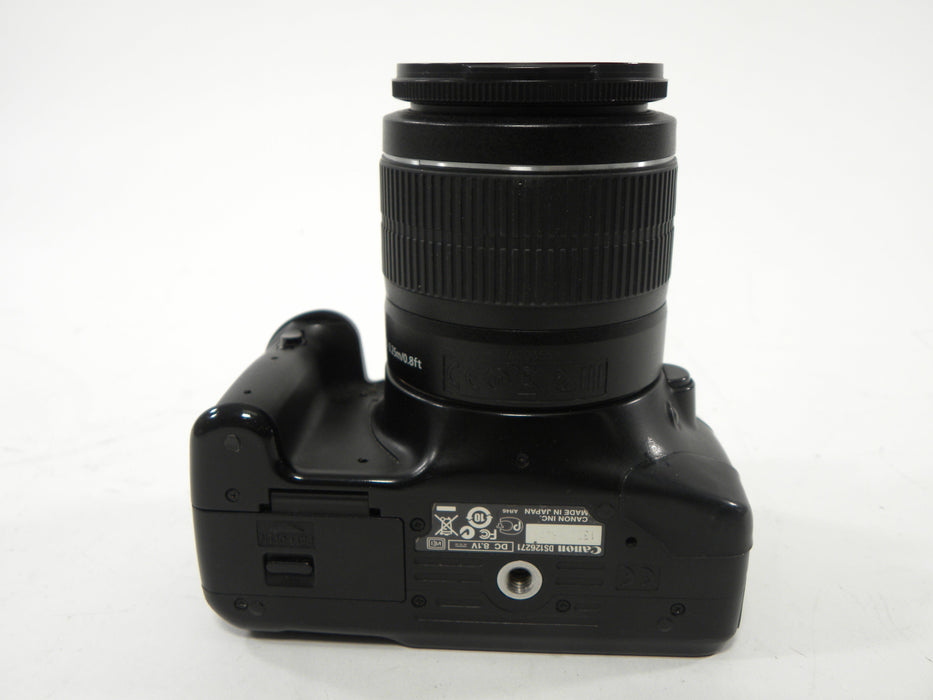 Canon EOS Rebel T2i 18mp Digital SLR w/EF-S 18-55 IS II