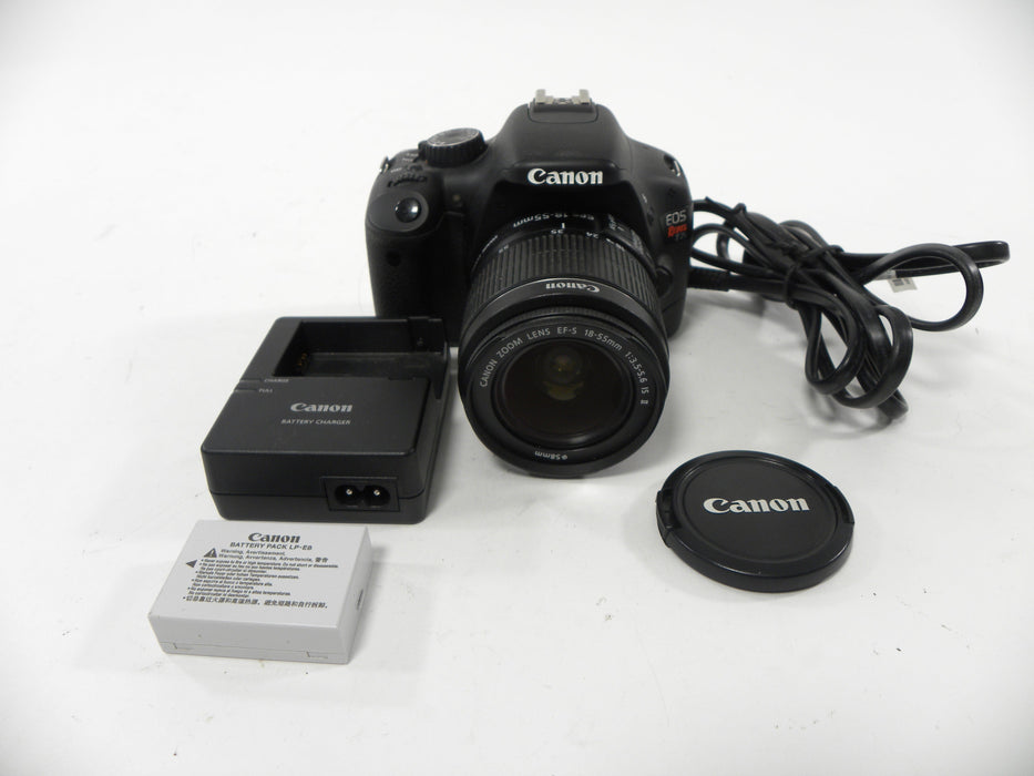 Canon EOS Rebel T2i 18mp Digital SLR w/EF-S 18-55 IS II shutter ct. 2,927