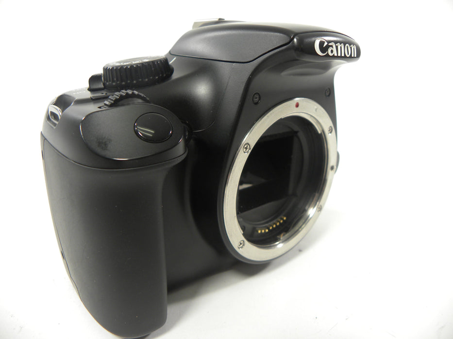 Canon EOS Rebel T3 18mp Digital SLR Body Only Shutter Ct. 5,065