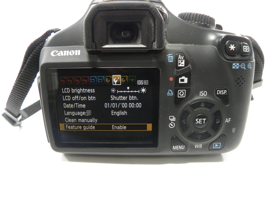 Canon EOS Rebel T3 18mp Digital SLR w/EF-S 18-55 IS Shutter Ct. 552