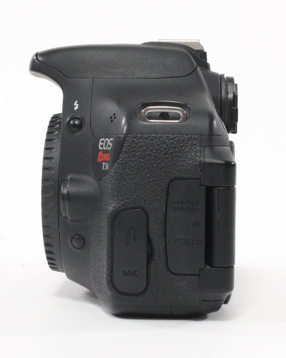 Canon  EOS Rebel T3I DSLR Body Only AS-IS Parts Only