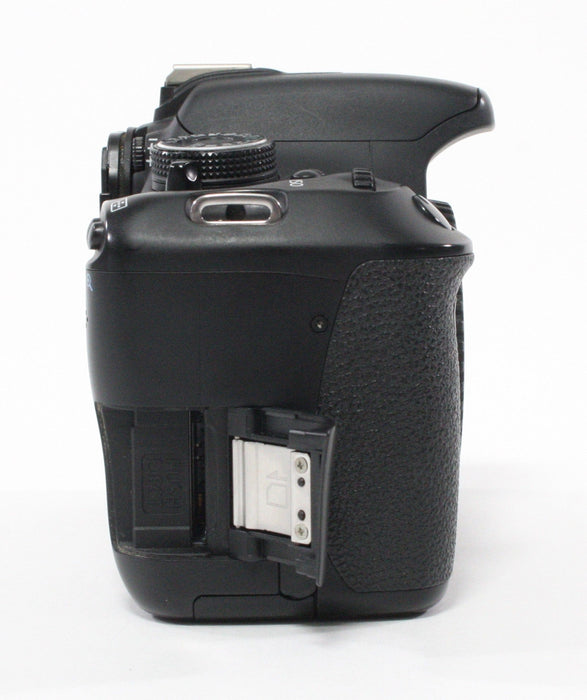 Canon  EOS Rebel T3I DSLR Body Only AS-IS Parts Only