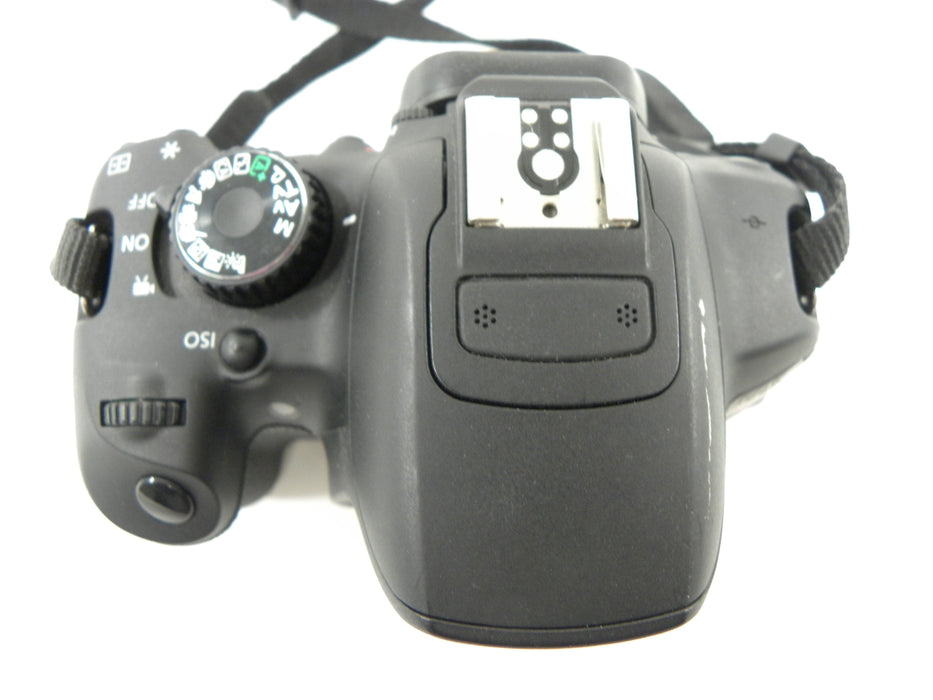 Canon EOS Rebel T4i 18mp Digital SLR Body Only Shutter Ct. 7,204