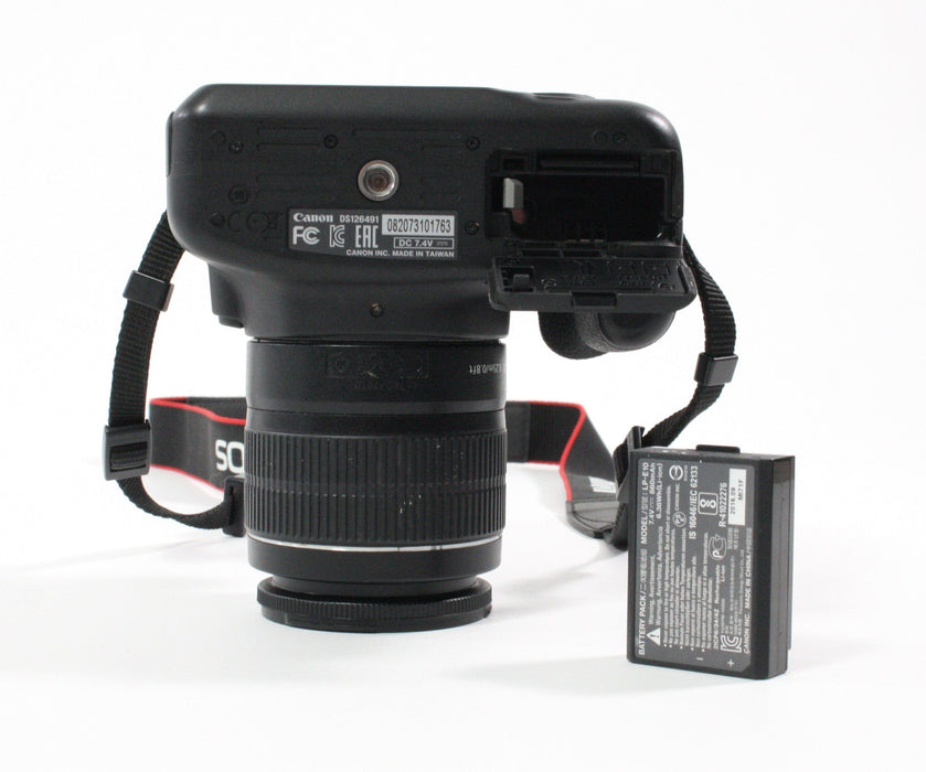 Canon EOS Rebel T5 18.0mp Digital SLR w/EF-S 18-55 IS II Shutter Ct. 9,752