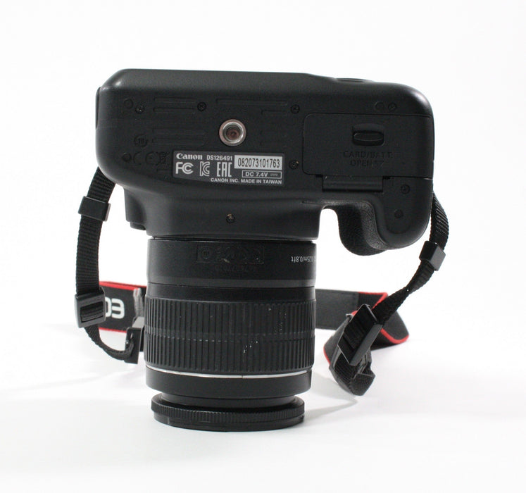 Canon EOS Rebel T5 18.0mp Digital SLR w/EF-S 18-55 IS II Shutter Ct. 9,752