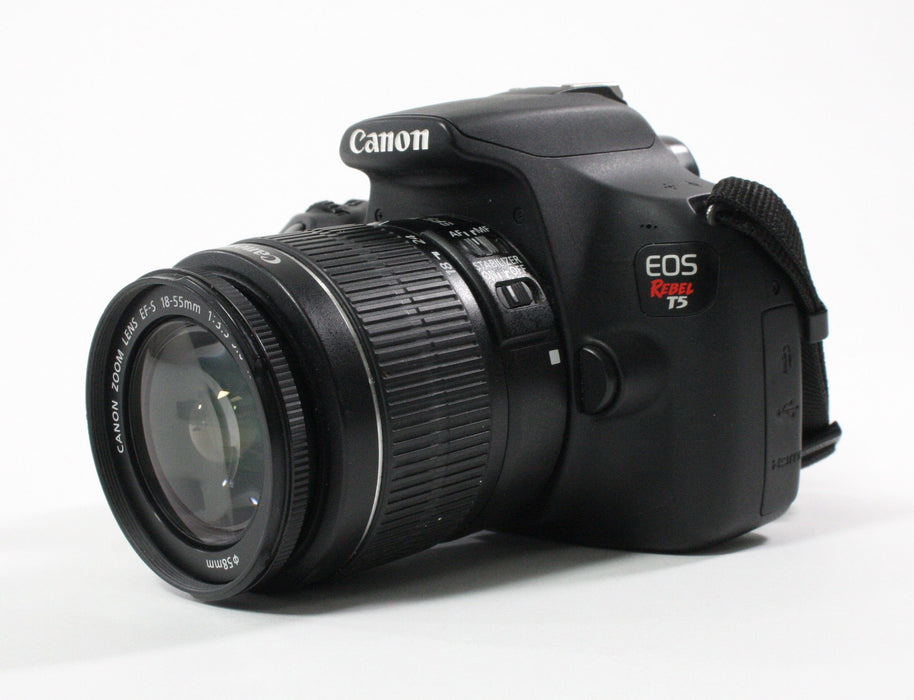 Canon EOS Rebel T5 18.0mp Digital SLR w/EF-S 18-55 IS II Shutter Ct. 9,752