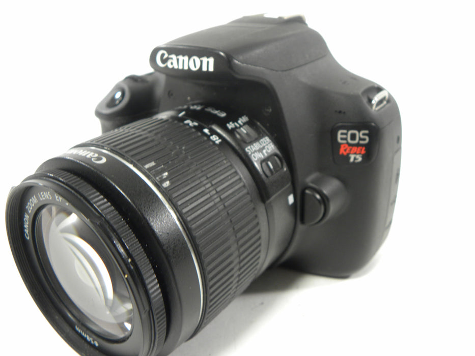 Canon EOS Rebel T5 18mp Digital SLR w/18-55 IS II Shutter Ct. 14,283