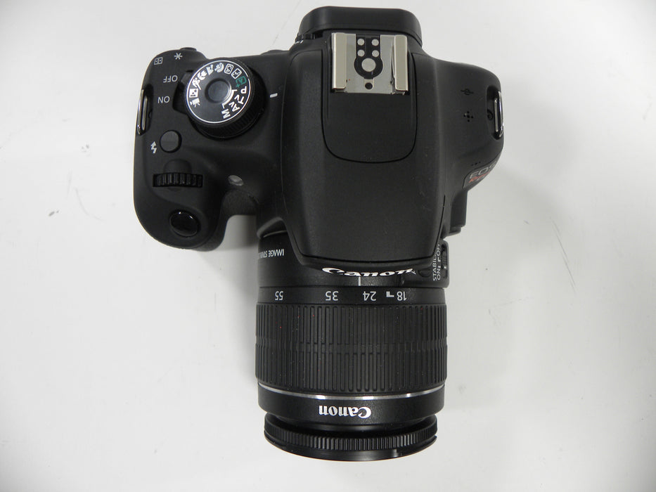 Canon EOS Rebel T5 18mp Digital SLR w/EF-S 18-55 IS II Shutter Ct. 811