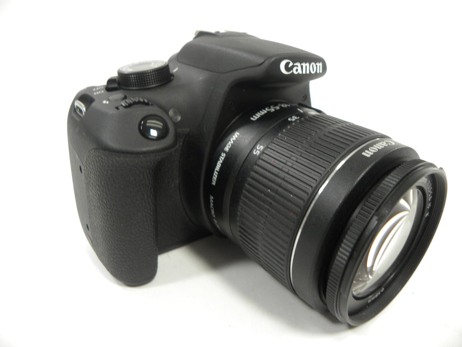 Canon EOS Rebel T5 18mp Digital SLR w/EF-S 18-55 IS II Shutter Ct. 811