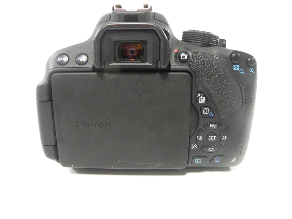 Canon EOS Rebel T5i 18.0mp Digital SLR w/EF-S 18-55 IS II Shutter Ct. 8677