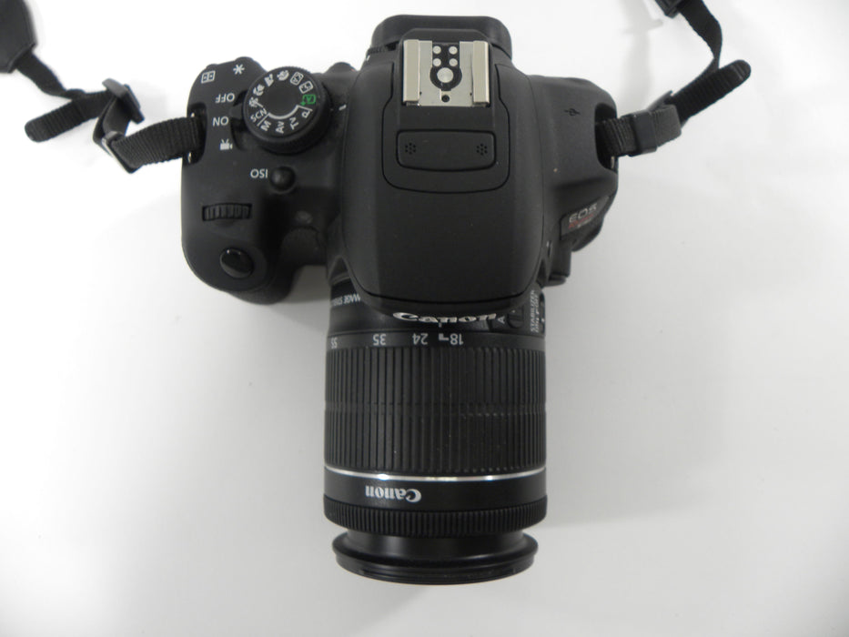 Canon EOS Rebel T5i 18.0mp Digital SLR w/EF-S 18-55 IS STM Shutter Ct. 395