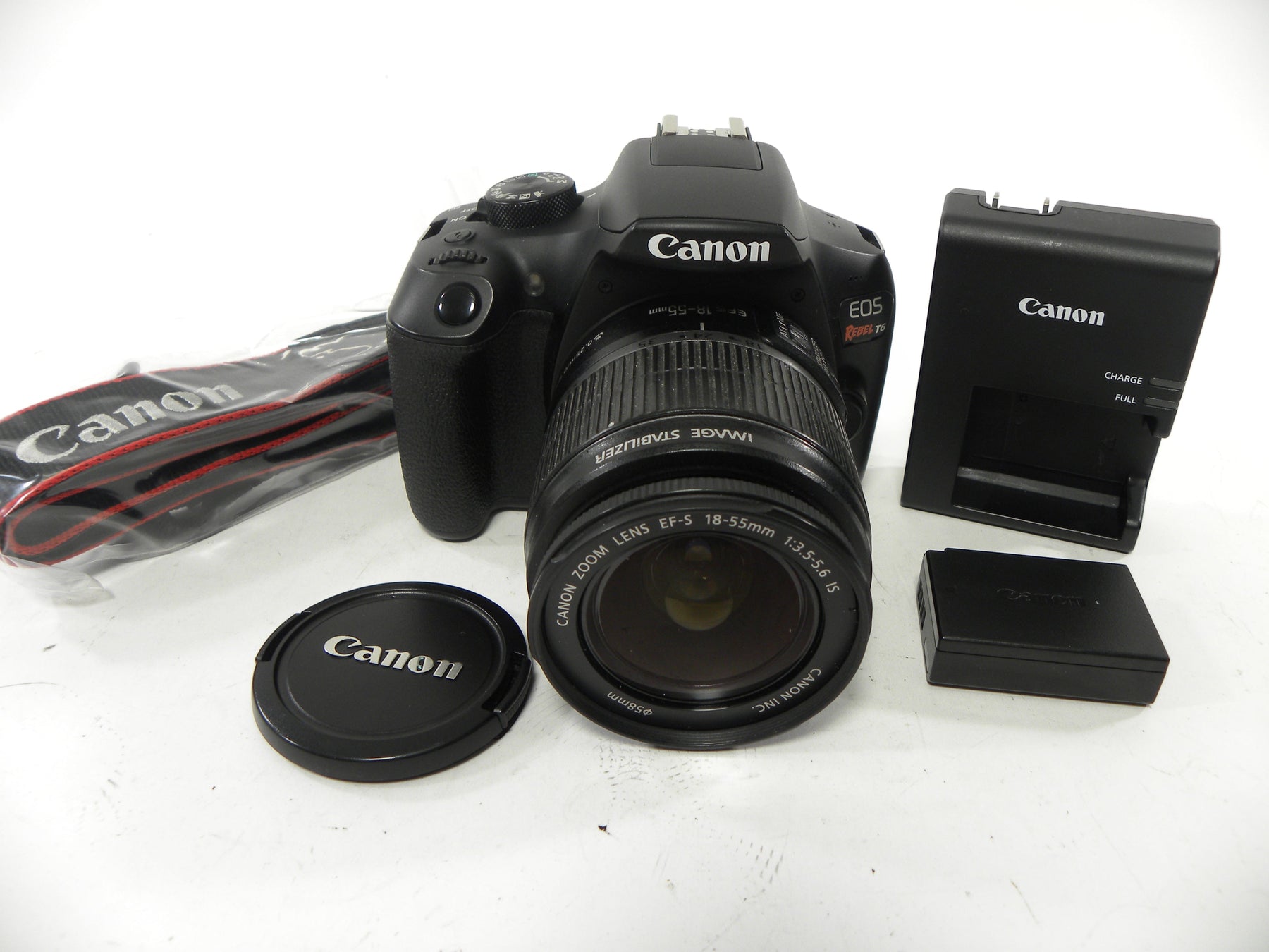 Canon EOS Rebel T6 18mp Digital SLR w/EF-S 18-55 IS Shutter Ct. 9,825