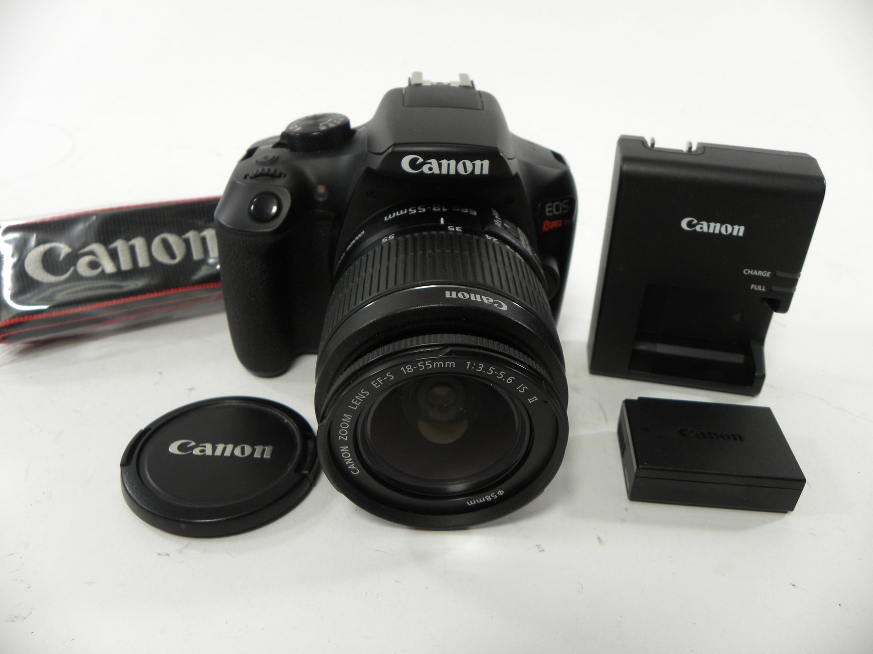 Canon EOS Rebel T6 18mp Digital SLR w/EF-S 18-55mm Shutter Ct. 2,077