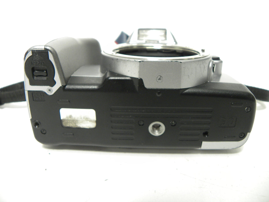 Canon EOS Rebel Ti 35mm SLR camera body only
