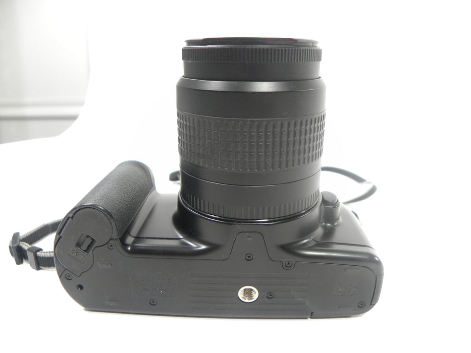 Canon EOS Rebel X 35mm SLR w/EF 35-80mm f4-5.6 III