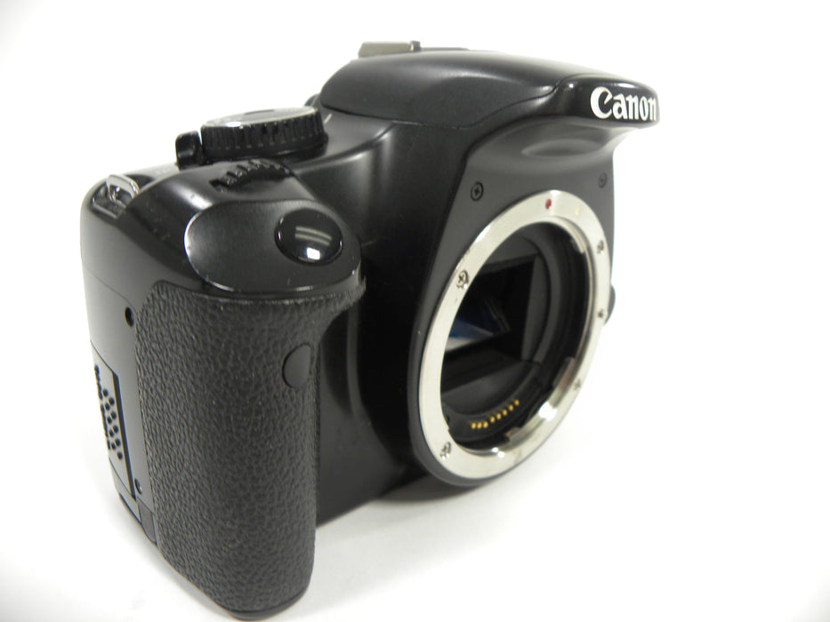 Canon EOS Rebel XSi 12.2mp Digital SLR Body Only shutter ct. 21,832