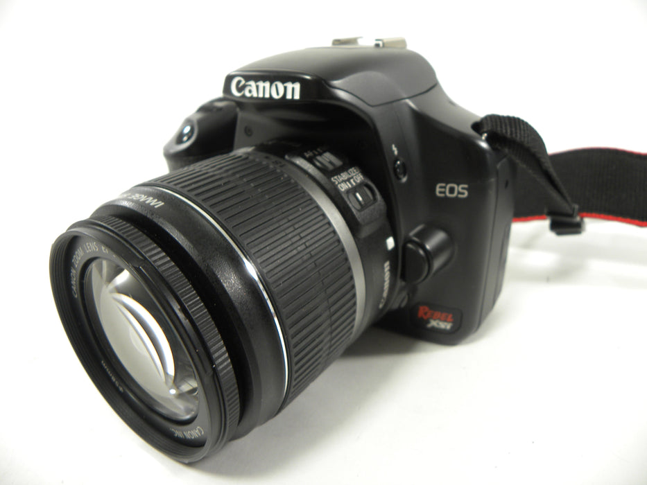 Canon EOS Rebel XSi 12.2mp Digital SLR w/EF-S 18-55 f3.5-5.6 IS