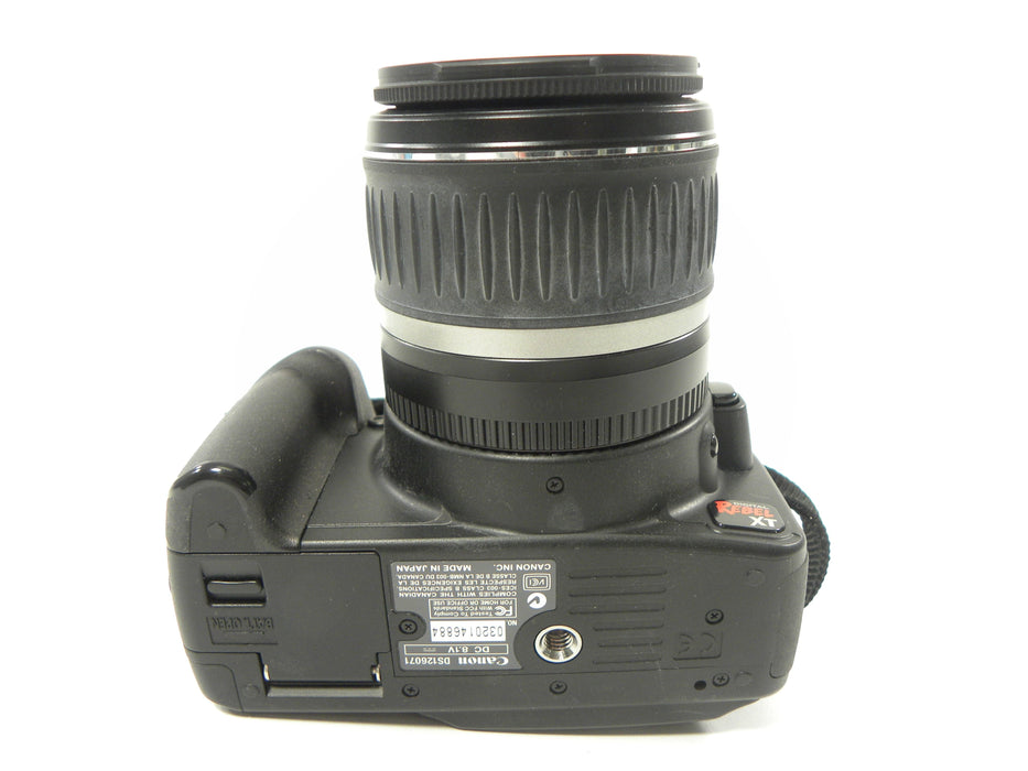 Canon EOS Rebel XT 8.0mp Digital SLR w/EF-S 18-55mm f3.5-5.6 II