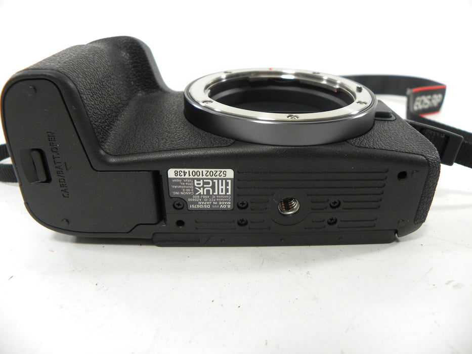 Canon EOS RP 26.2mp Digital Mirrorless Camera Body Only S/C <1000