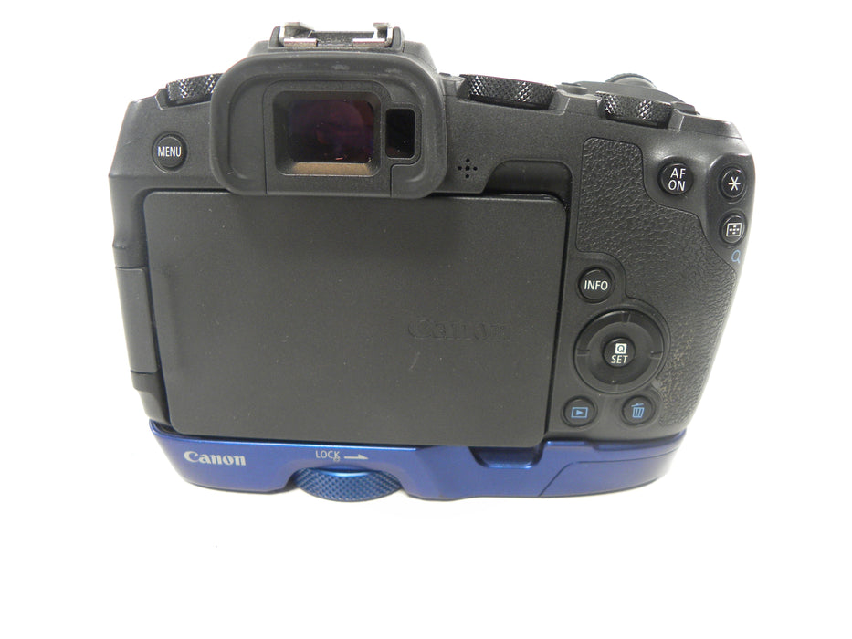 Canon EOS RP 26.2mp Digital Mirrorless Camera body only Shutter Ct.
