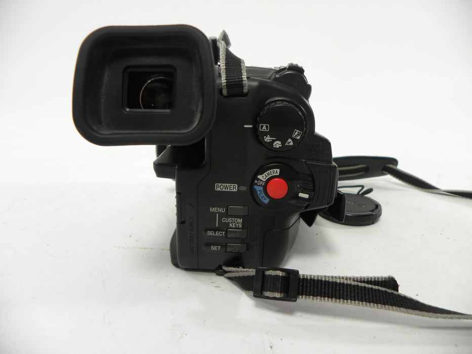 Canon ES1800 8mm Video Camcorder
