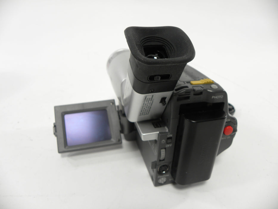 Canon ES8600 Hi8mm Camcorder