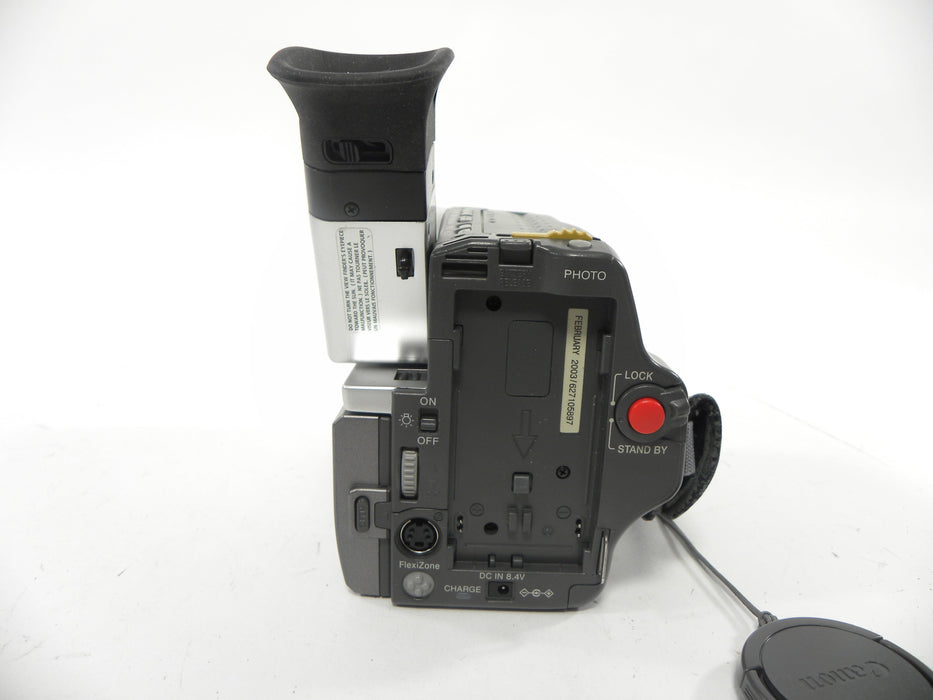 Canon ES8600 Hi8mm Camcorder